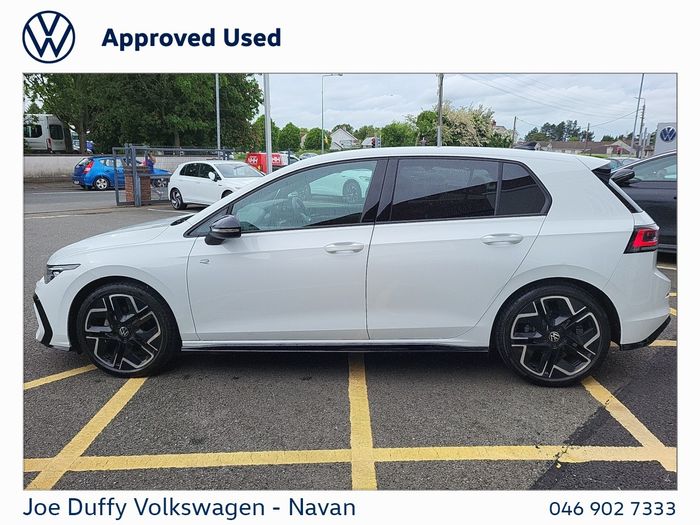 Volkswagen Golf 2025