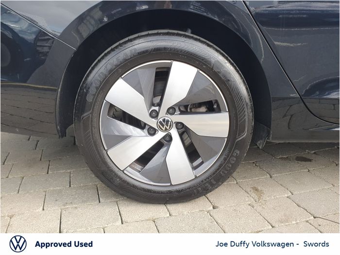 Volkswagen Passat 2025