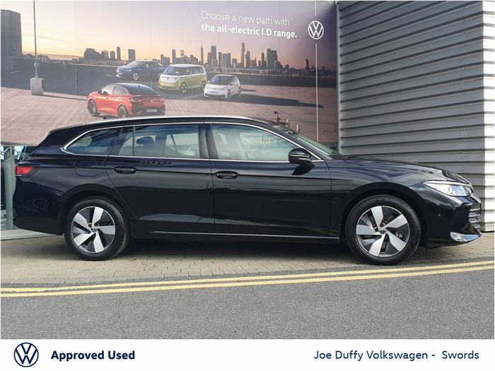Volkswagen Passat 2025