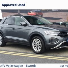 Volkswagen T-Roc 2024