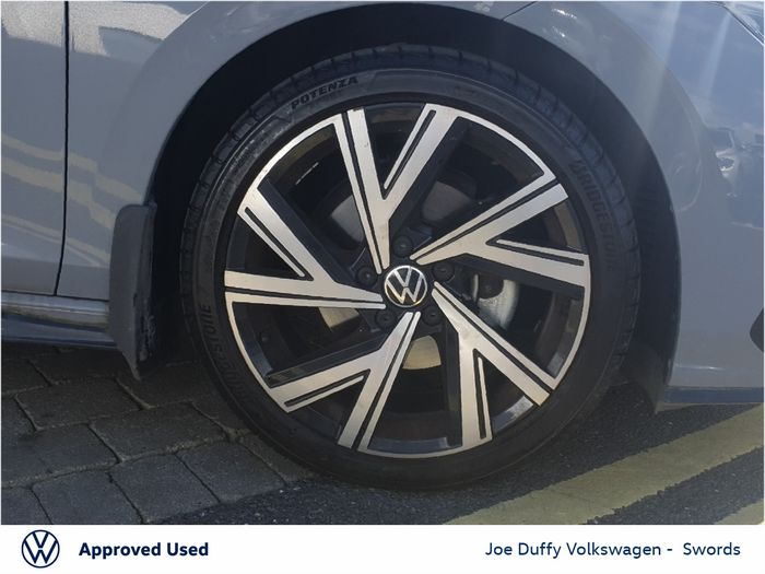 Volkswagen Golf 2023