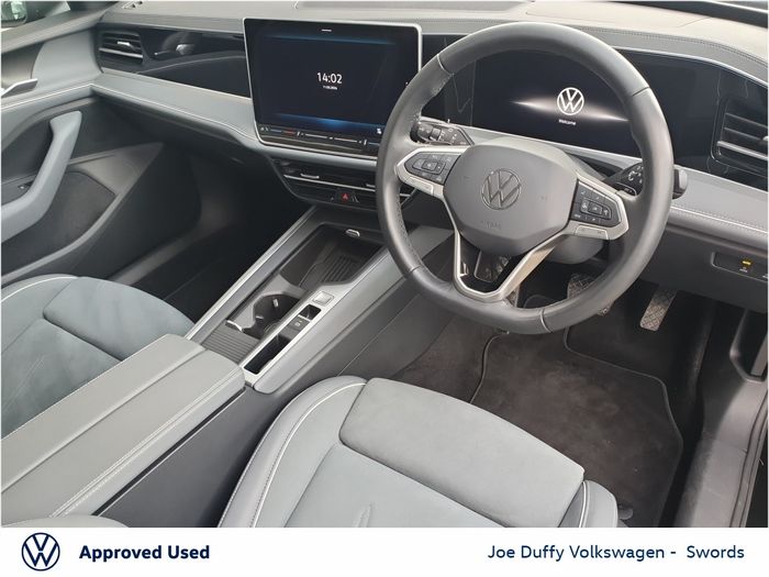 Volkswagen Passat 2025