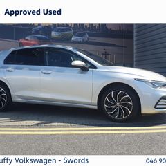 Volkswagen Golf 2024