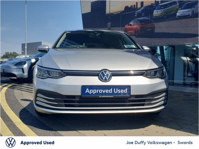 Volkswagen Golf 2024