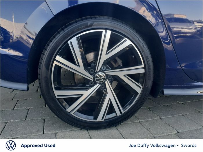Volkswagen Golf 2024