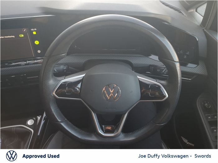 Volkswagen Golf 2024