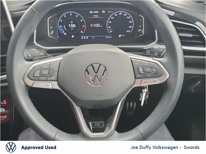 Volkswagen T-Roc 2024