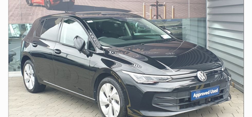 Volkswagen Golf 2025