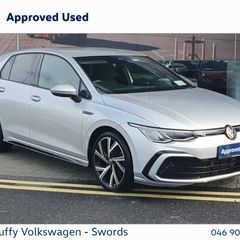 Volkswagen Golf 2024