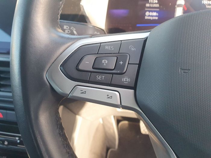 Volkswagen T-Cross 2023