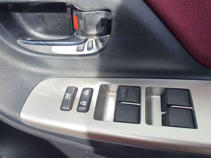 Toyota Yaris 2015