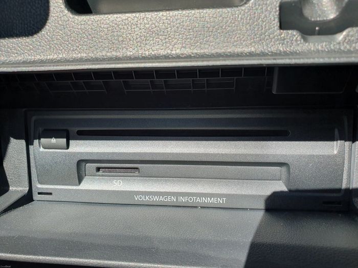 Volkswagen Polo 2015