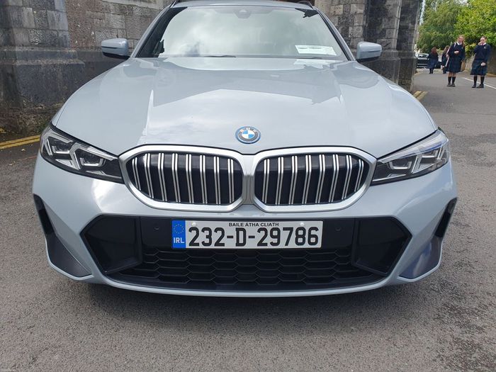 BMW 3 Series 2023