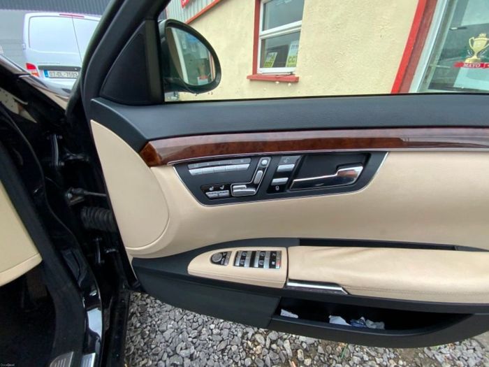 Mercedes-Benz S-Class 2007