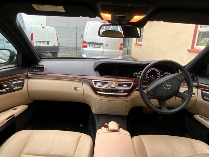 Mercedes-Benz S-Class 2007