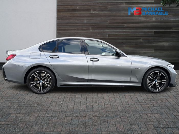 BMW 3 Series 2024