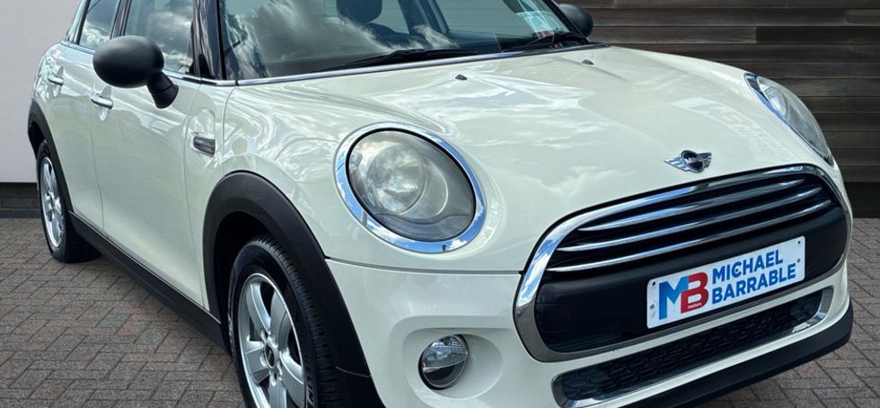 MINI Cooper 2015