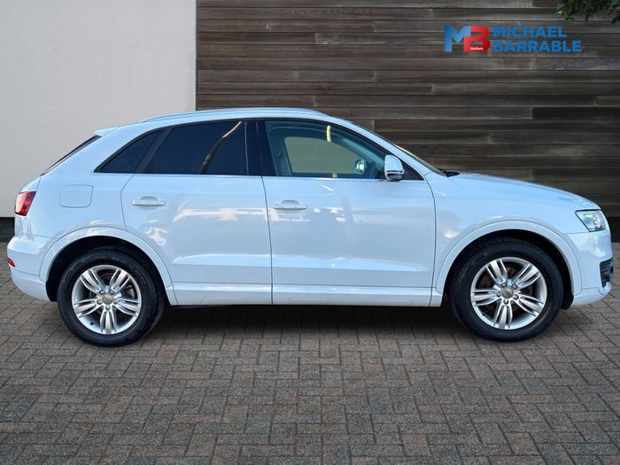 Audi Q3 2014