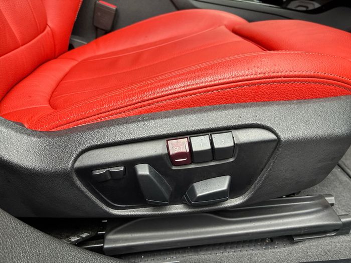 BMW 1 Series 2020