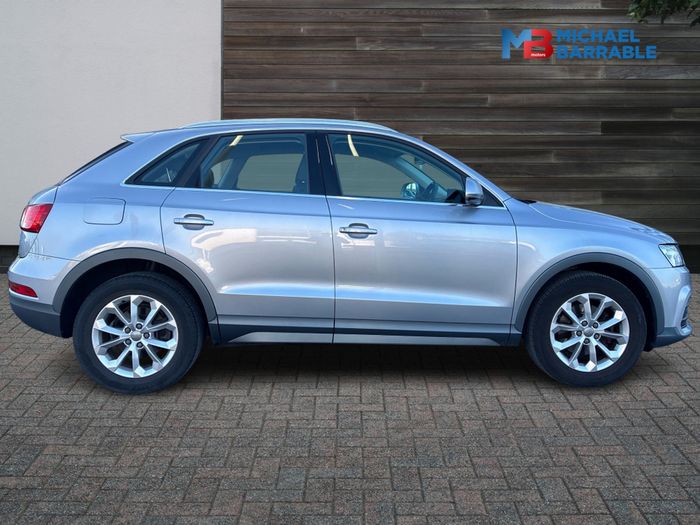 Audi Q3 2016