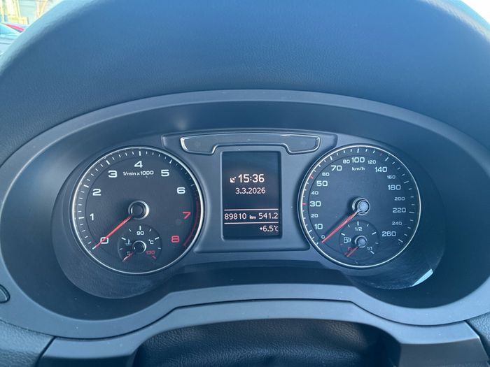 Audi Q3 2016
