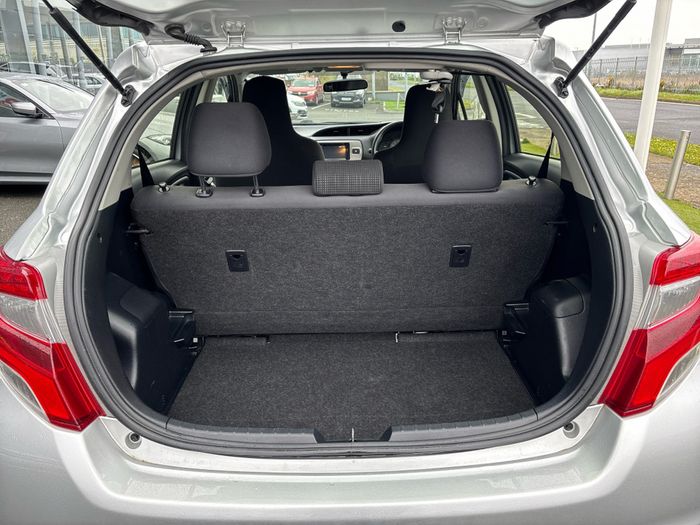 Toyota Yaris 2016