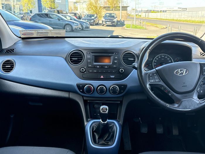 Hyundai i10 2016