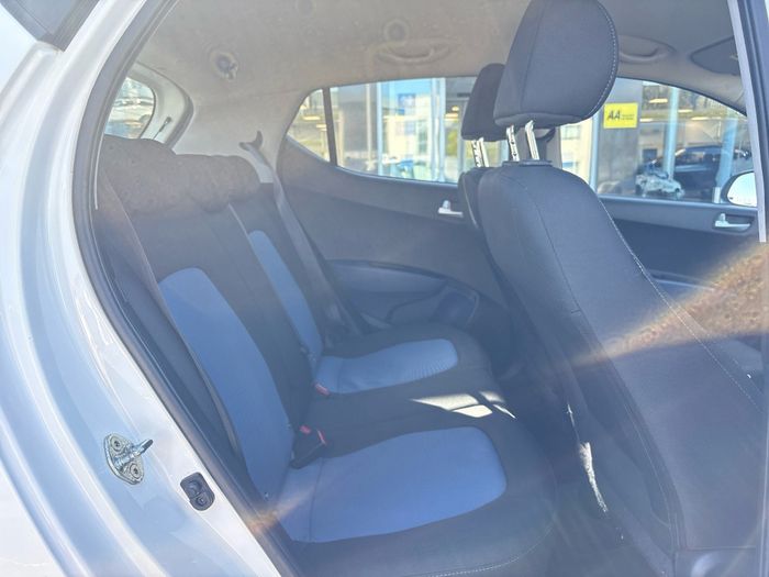 Hyundai i10 2016