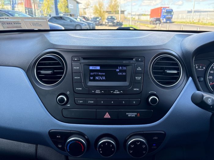 Hyundai i10 2016