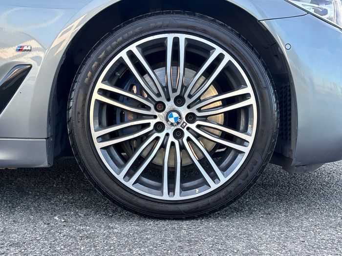 BMW 5 Series 2017