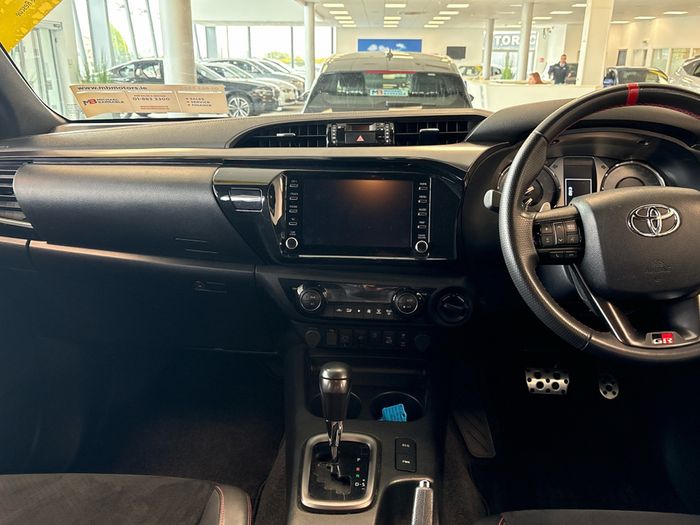 Toyota HiLux 2023