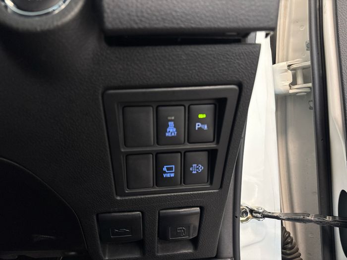 Toyota HiLux 2023