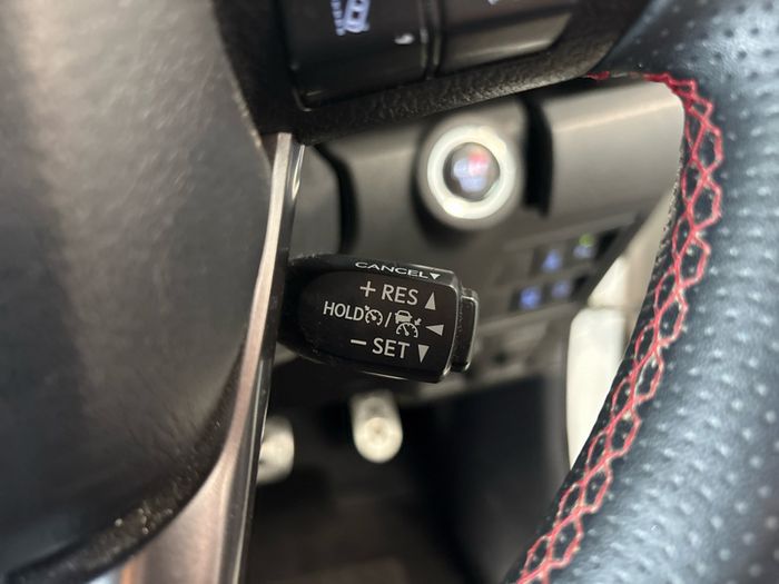 Toyota HiLux 2023