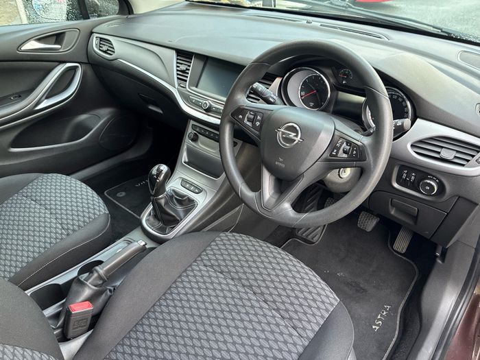 Opel Astra 2017