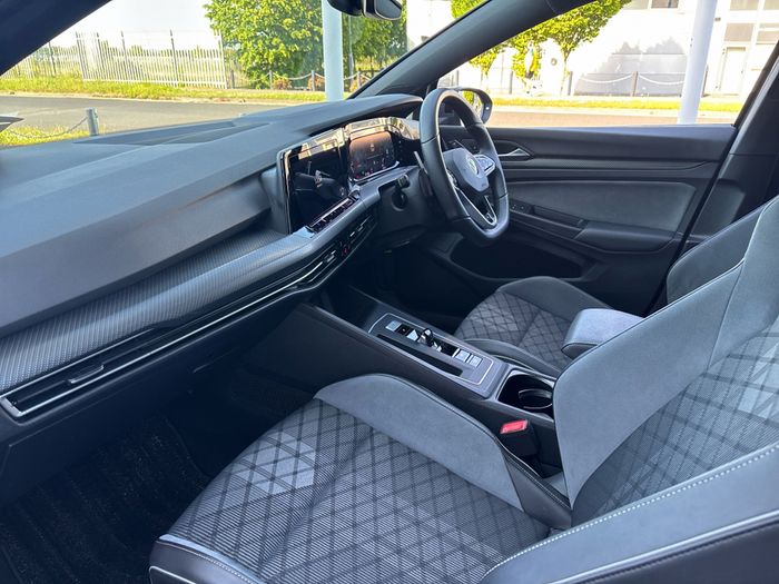 Volkswagen Golf 2021