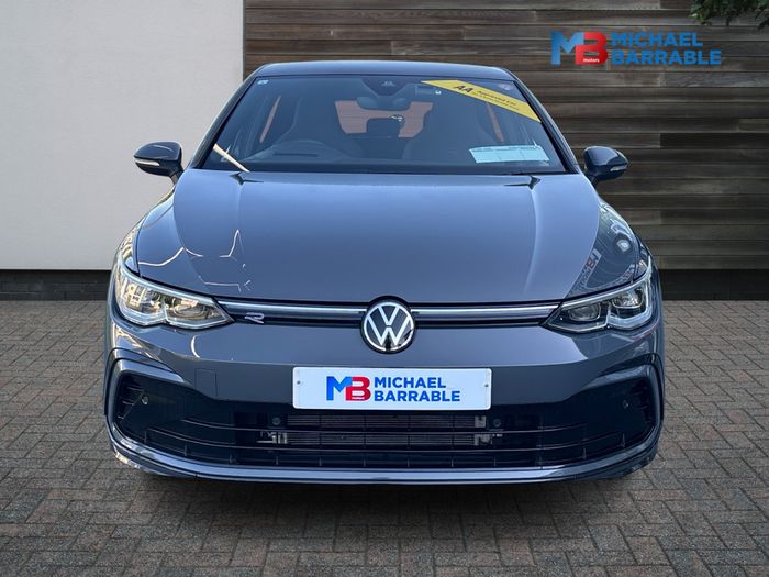 Volkswagen Golf 2021