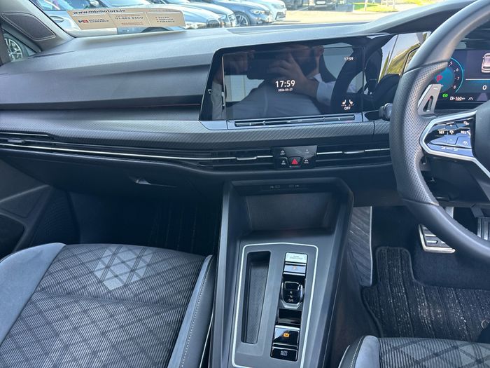 Volkswagen Golf 2021