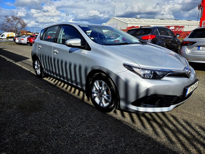 Toyota Auris 2017
