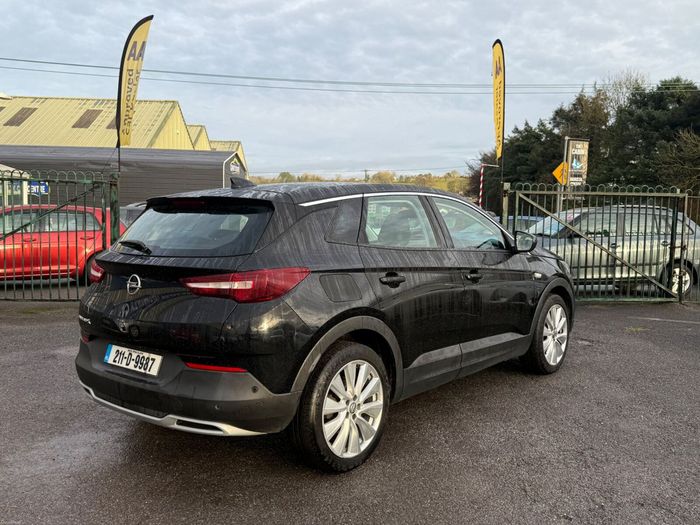 Opel GRANDLAND X 2021