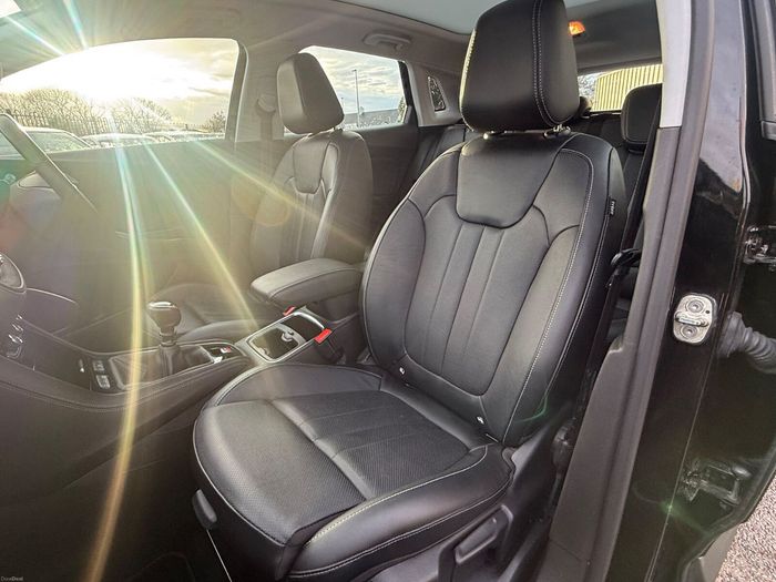 Opel GRANDLAND X 2021