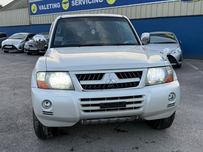 Mitsubishi Pajero 2006