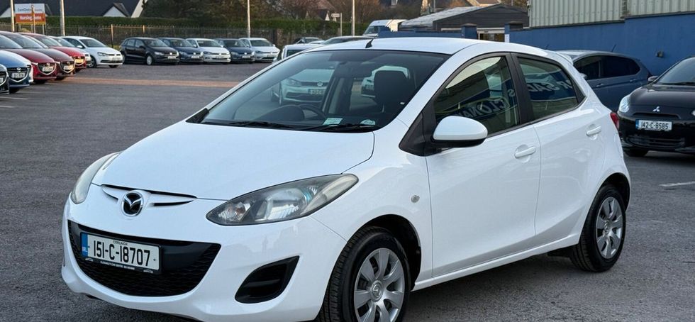 Mazda Demio 2015