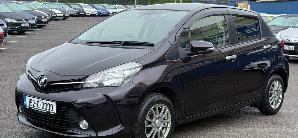 Toyota Vitz 2015