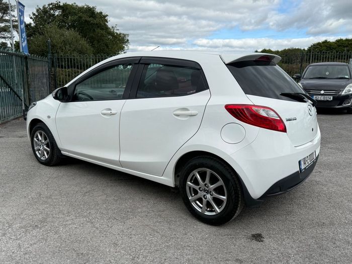 Mazda Demio 2014