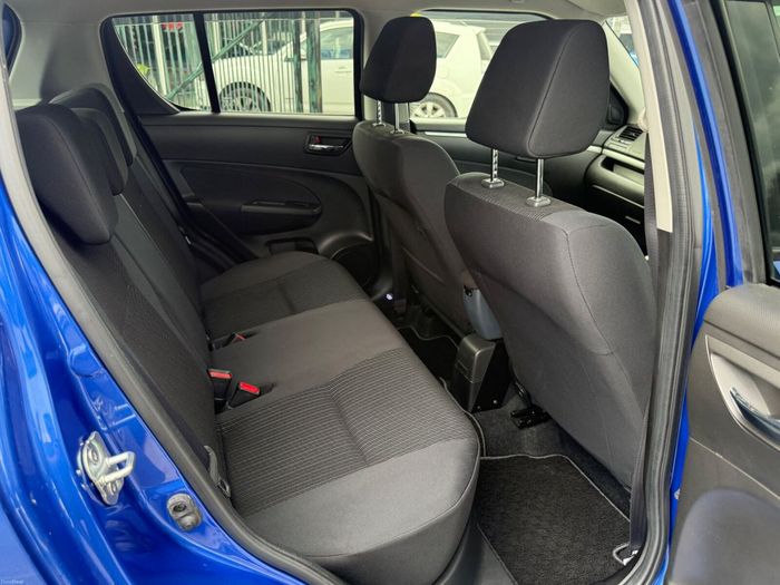 Suzuki Swift 2015