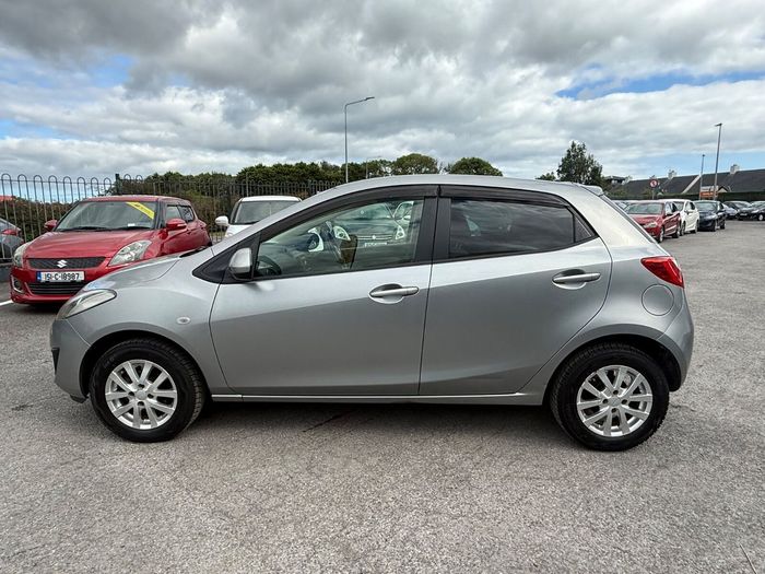 Mazda Demio 2013
