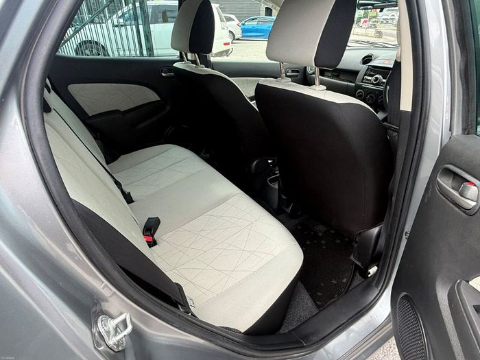 Mazda Demio 2013