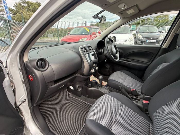 Nissan March 2014