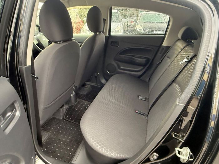 Mitsubishi Mirage 2012