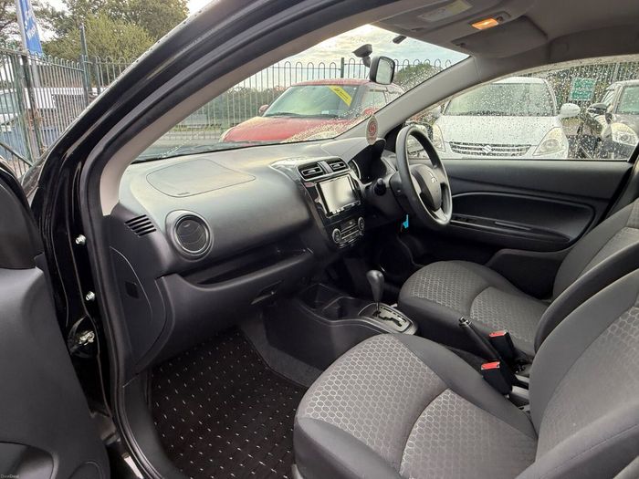 Mitsubishi Mirage 2012